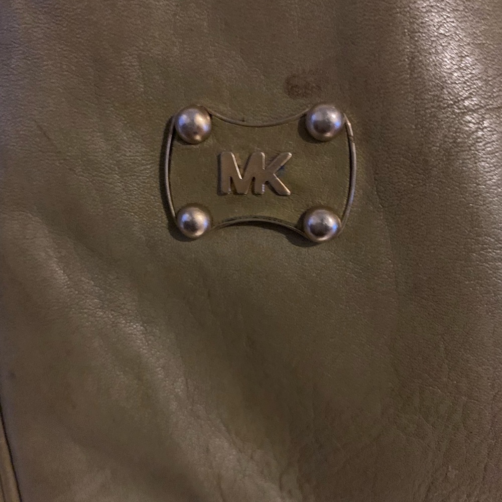 Green Shoulder Bag - image 3